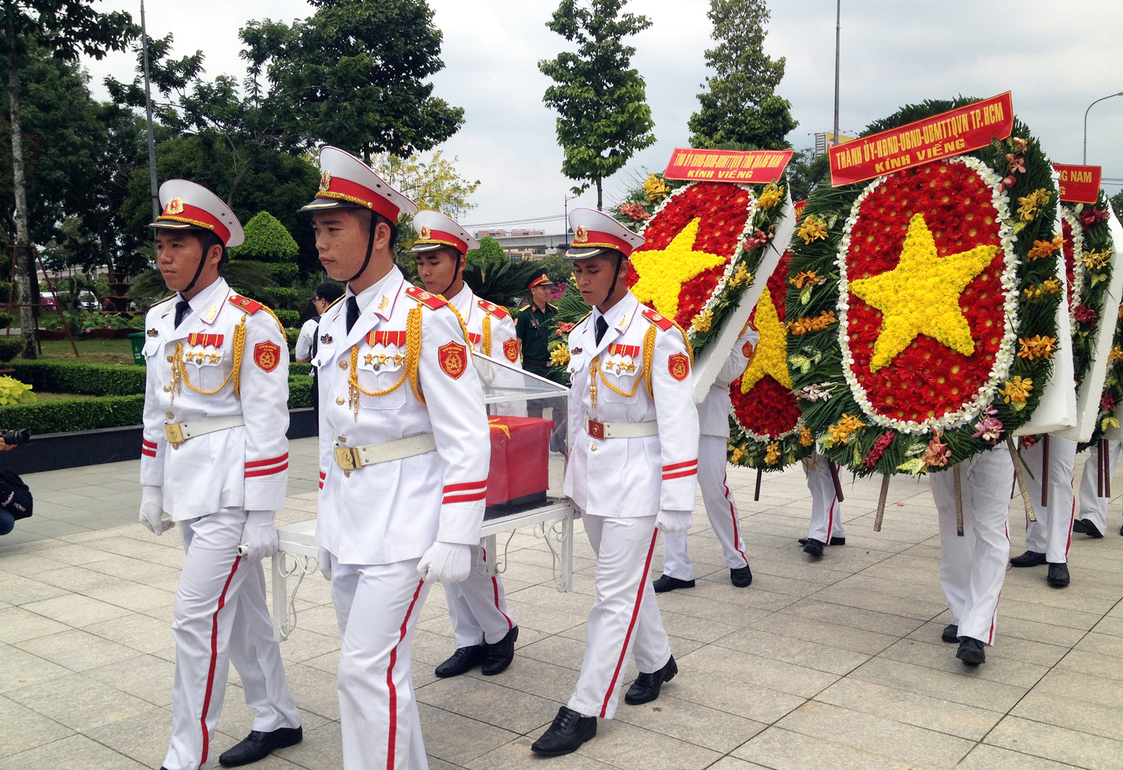 An táng hài cốt Liệt sĩ Nguyễn Văn Trỗi tại Nghĩa trang Liệt sĩ TP Hồ Chí Minh